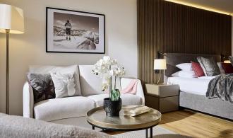Alpenrose Zürs Suite Classic Wohnzimmer