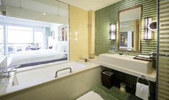 Khao Lak Family Double Room Classic Connecting Door Bad