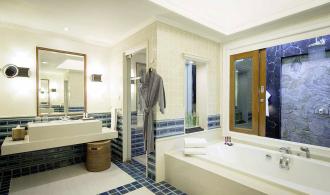 Khao Lak Villa Superior Badezimmer