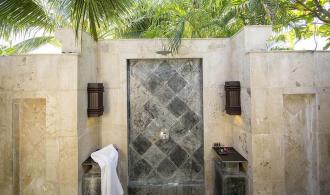 Khao Lak Pool Villa Superior Ocean Front Außendusche