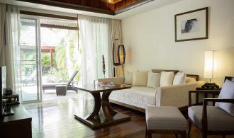 Khao Lak Pool Villa Deluxe Ocean Front Wohnbereich