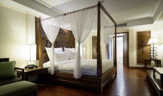 Khao Lak Suite Superior Schlafen