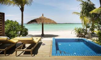 Noonu Beach Villa Pool Terrasse