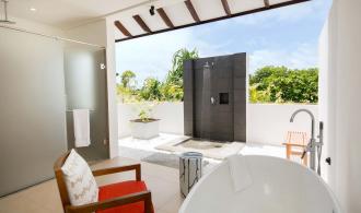 Noonu Single with Child Double Room Classic Sea View Bad