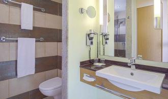 Esquinzo Playa Single Room Classic Badezimmer