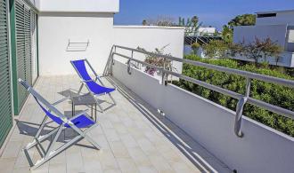 Apulia Family Room Classic Balkon