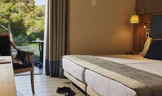 Kyllini Double Room Economy Schlafzimmer