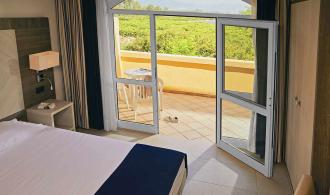 TML Calabria Family Room Maisonette Schlafzimmer