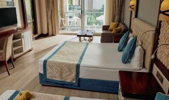 Masmavi Double Room Lagoon Side Sea View Schlafzimmer