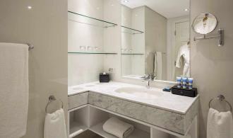 Double Room Classic Sea View Badezimmer