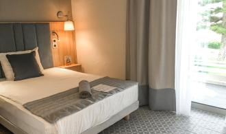 Kyllini Single Room Classic Schlafzimmer