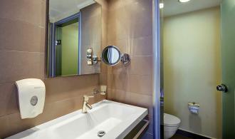 Marmari Palace Family Room Sea View Superior Bad