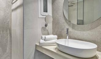 Marmari Palace Double Room Economy Badezimmer