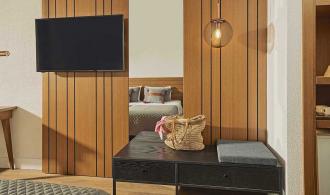 Doppelzimmer mit Balkon Wohnbereich