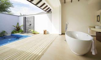 Noonu Single with Child Beach Villa Private Pool Bad