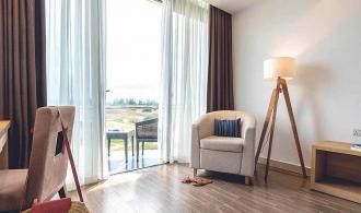 Nam Hoi An Deluxe Family Room Garden View Wohnbereich