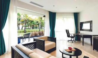 Nam Hoi An Deluxe Junior Suite Garden View Wohnzimmer