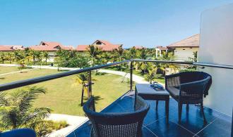 Nam Hoi An Deluxe Double Room Garden View Type 1 Balkon