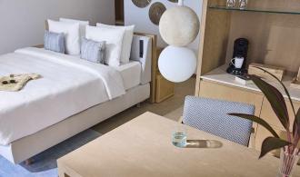 Maldives Exclusive Reef Water Villa Pool Schlafzimmer