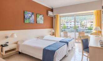 Rocca Nettuno Bestpreis-Zimmer Schlafen