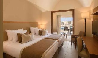 TML Redsina Sharm el Sheikh Family Room Pool View Schlafen
