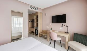 Rocca Nettuno Single mit Kind Schlafen