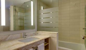 Daidalos Single with Child Double Room Classic Bad