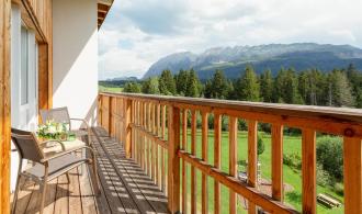 Salzkammergut Suite mit Grimmingblick Balkon