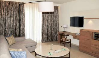 Daidalos Suite Classic Sea View Wohnzimmer