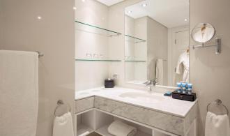 Family Room Classic Badezimmer