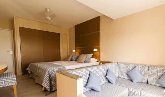 Esquinzo Playa Family Room Classic Wohnzimmer