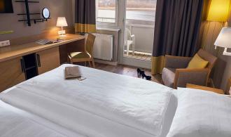 Landskron Double Room Superior Lake View Schlafen