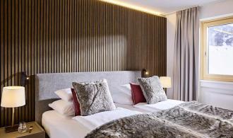 Alpenrose Zürs Double Room Classic Bett