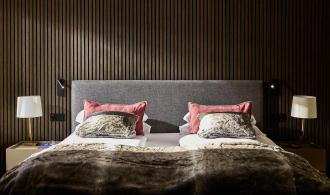 Alpenrose Zürs Double Room Superior Schlafzimmer